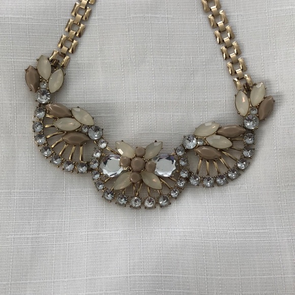Neutral Statement Necklace - Picture 3 of 3